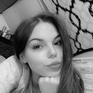 Meet your Posher, Savannah